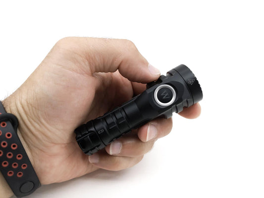 Wuben E6 900 Lumen Compact EDC Flashlight